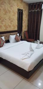 Hotel Teejas - Haldi Restaurant Aiims road Jodhpur