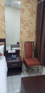 Hotel Teejas - Haldi Restaurant Aiims road Jodhpur