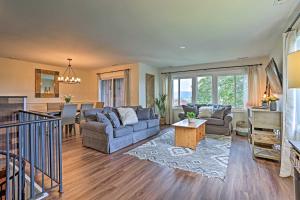 Vernon Condo with Deck, Near Appalachian Trail!