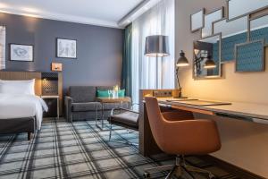 Junior Suite room in Radisson Blu Hotel Hannover
