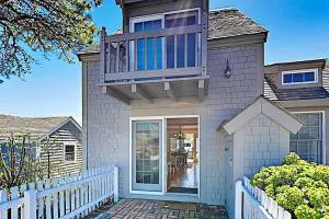 Hammock Hideaway - New Seabury