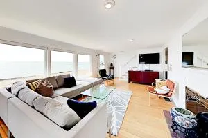 Kalmus Park Retreat - West Hyannisport