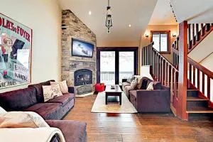 Bellflower Trout House - Dowds Junction