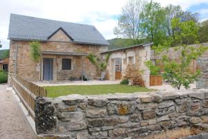 Maisons de vacances Gite Auberoques Aveyron- maison independante- classee 3 etoiles : photos des chambres