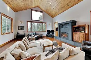 Woodland Paradise - Jefferson