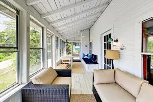 Ocean Point Colony House - Ocean Point