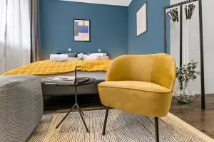 LUXOMES - New Central Design Studio - Kitchen - Parking - Brautlach