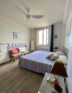Appartements Sur le port de Macinaggio, au calme : photos des chambres