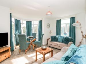 Manor Heath Apartment 3