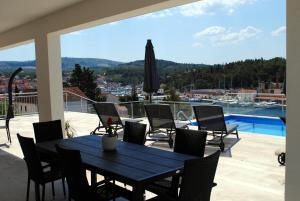 Villa Lovisa - 4 star villa with pool and amazing sea view