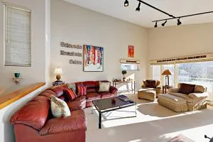 Vail Valley Condo - إيجل