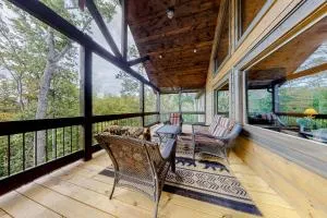 Rustic Retreat - Roosevelt