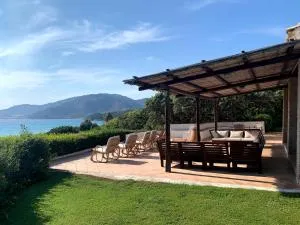 Villa Blu - con vista e accesso privato sul mare - Oasi dei Due Mari