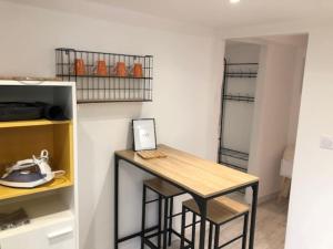 Appartements 42m2 # Design # plein centre # BESTOFBLO # INSEAD : photos des chambres