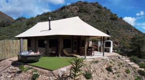 Grysbokkloof Private Nature reserve luxury Glamping 6km from Montagu
