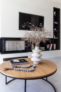 IKIES 3 Modern Eco-Friendly Private Seaview SIGNATURE Villas with a Pool