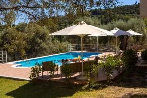 Villa Daphne, Inoro Villas - Kariótes