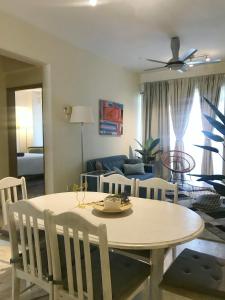 Port Dickson Glory Beach Resort Apartment 5pax 3BR - FREE WIFI