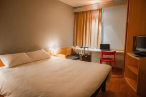 Hotels ibis Colmar Est - Hotel Restaurant en Alsace : photos des chambres