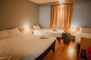 Hotels ibis Colmar Est - Hotel Restaurant en Alsace : Chambre Quadruple Standard