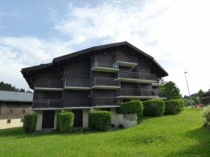 Studio cabine alcôve 4 pers, Demi-Quartier avec parking - FR-1-597-115