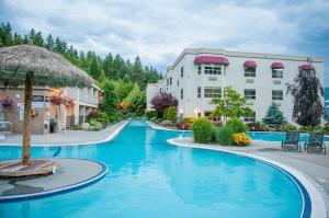 Hilltop Inn - Salmon Arm