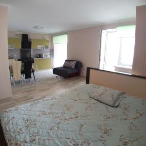 Квартира-студія поряд з "Порт сіті