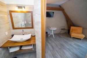 B&B / Chambres d'hotes Ferme d'Auxonnettes : photos des chambres