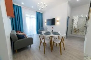 Просторный ЛЮКС с 2-мя спальнями в Центре,Спасская 50 - Peresadovka