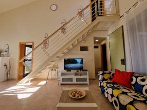 Villa Los Vientos only 100m to the surf beach, terrace, balcony, sea view, wifi