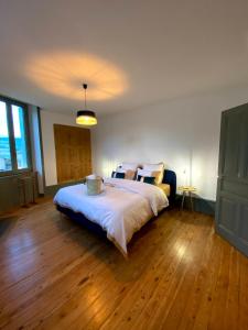 Maisons d'hotes MY BOUTIQUE GUESTHOUSE - Fabulous Suites 10 Min A7 - : photos des chambres