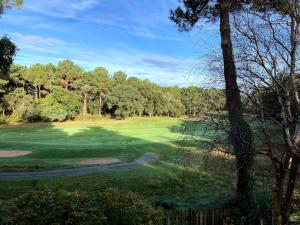 Appartements Vue Golf dans Residence Nature 