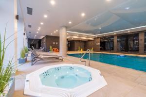 Apartamenty Fenomen - Premium Park & Sea, Nadmorskie Tarasy FREE PARKING, SWIMMING POOL, SAUNA AND OTHER!