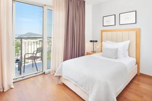 Superior Single Room with Balcony and Sea View room in Dioklecijan Hotel & Residence
