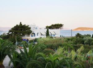 Nissiotiko Studios & Apartments Paros Greece