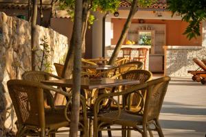 Harmonia Bungalows & Pool