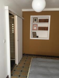 Appartements Charmant appartement sur cour, Le Cerisier : photos des chambres