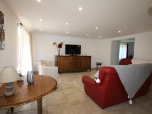 Maisons de vacances Gite Champ-le-Duc, 5 pieces, 10 personnes - FR-1-589-335 : photos des chambres