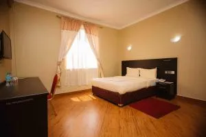 Panone Hotel Boma - 莫希