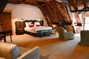 Hotels Chateau de Bagnols : Suite Cour Classique - Non remboursable