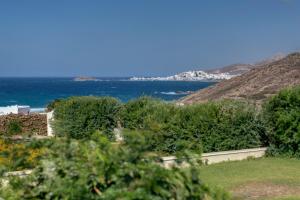 Kouros Art Hotel - Designed for Adults