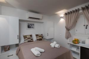 Double Room (Ground Floor) room in Apartment & Rooms Palmotta