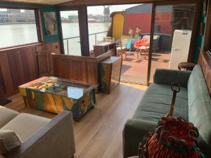 Bateaux-hotels La Petite Annick : photos des chambres