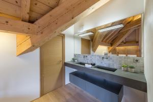 Maisons de vacances La Corniche Prestige, Luxury Villa with private Wellness and Spa by LocationlacAnnecy, LLA Selections : photos des chambres