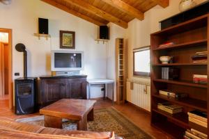 Ski&bike In The Sunny Valley by Halldis