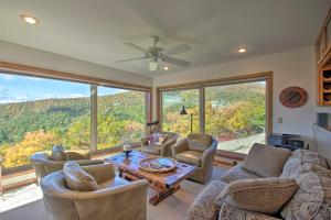 Wintergreen Resort Retreat: Ski, Hike, Golf!