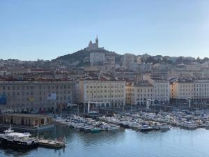 Appartements Charmant studio en plein centre de Marseille : photos des chambres