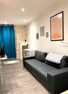 Appartements STUDIO LILOU : photos des chambres
