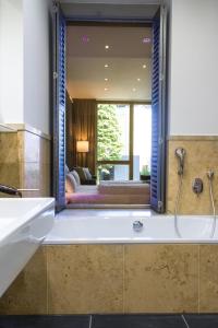 Junior Suite room in Qube Hotel Bergheim