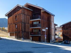 Appartement La Plagne, 2 pièces, 6 personnes - FR-1-351-75